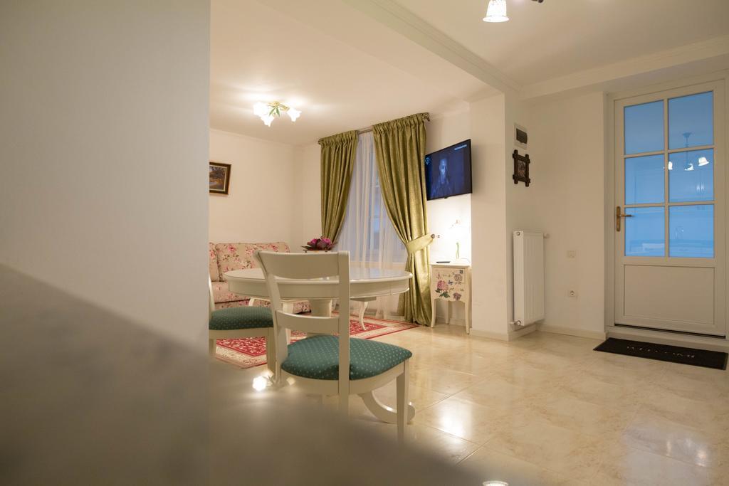 Baroc Apartments & Studio Sibiu Exterior photo